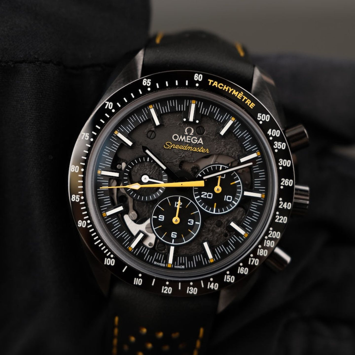 Omega Speedmaster Professional Moonwatch 311.92.44.30.01.001 - (2/8)