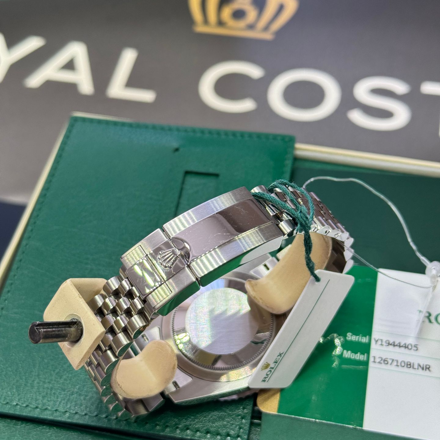 Rolex GMT-Master II 126710BLNR - (5/5)