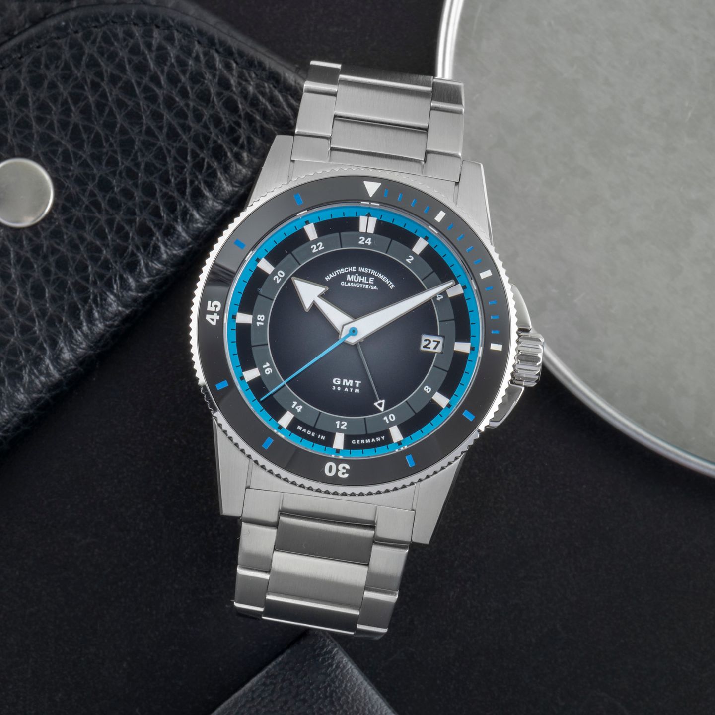 Mühle Glashütte Unknown M1-52-13-MB (Unknown (random serial)) - Black dial 42 mm Steel case (1/8)