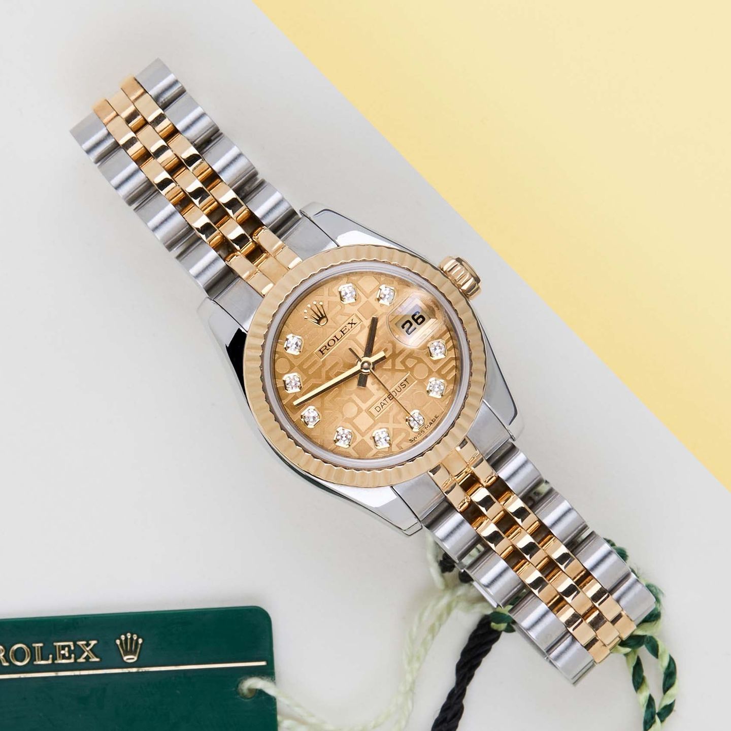 Unknown Unknown 179173 - (1/8)