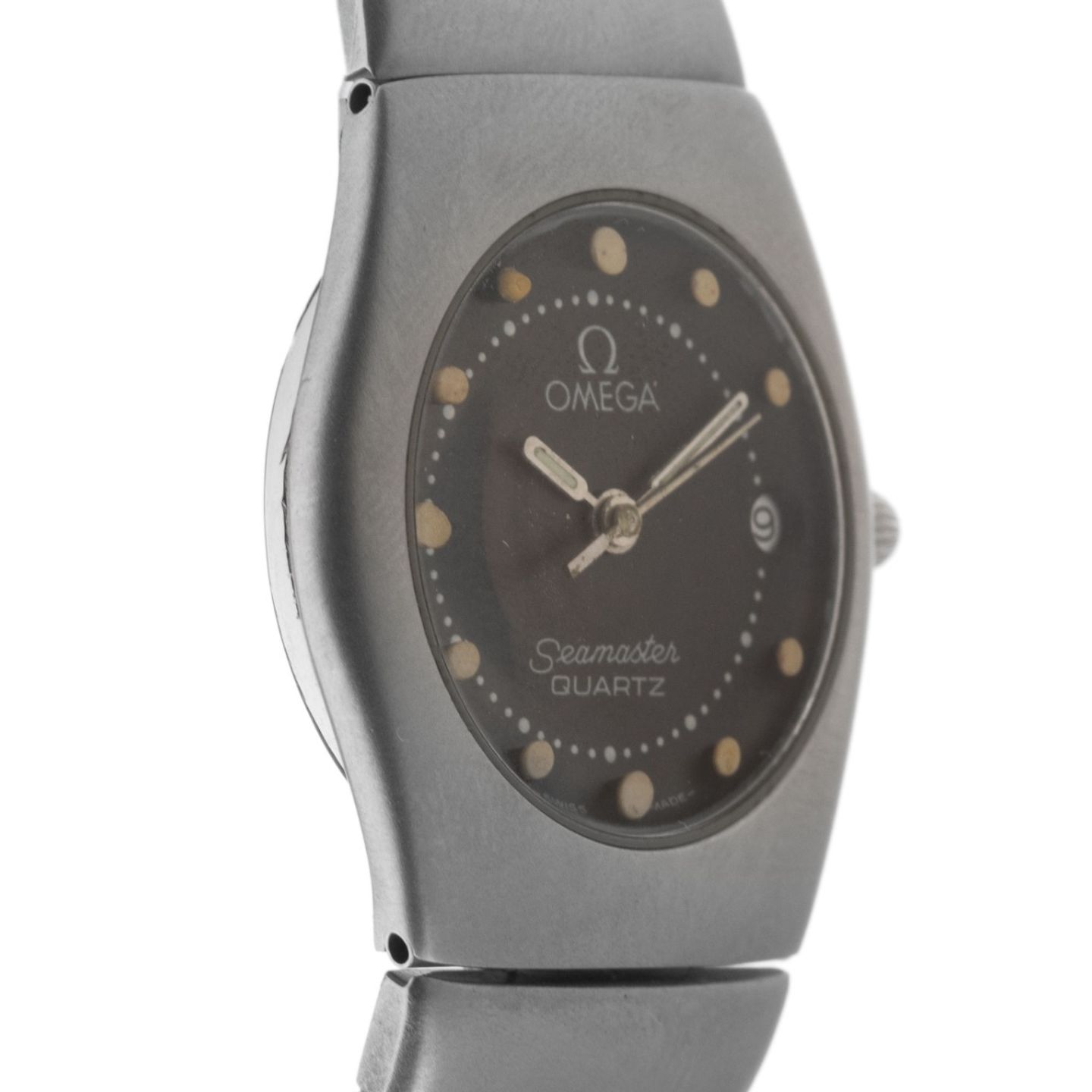 Omega Seamaster 596.0061 (1984) - Black dial 25 mm Steel case (5/8)