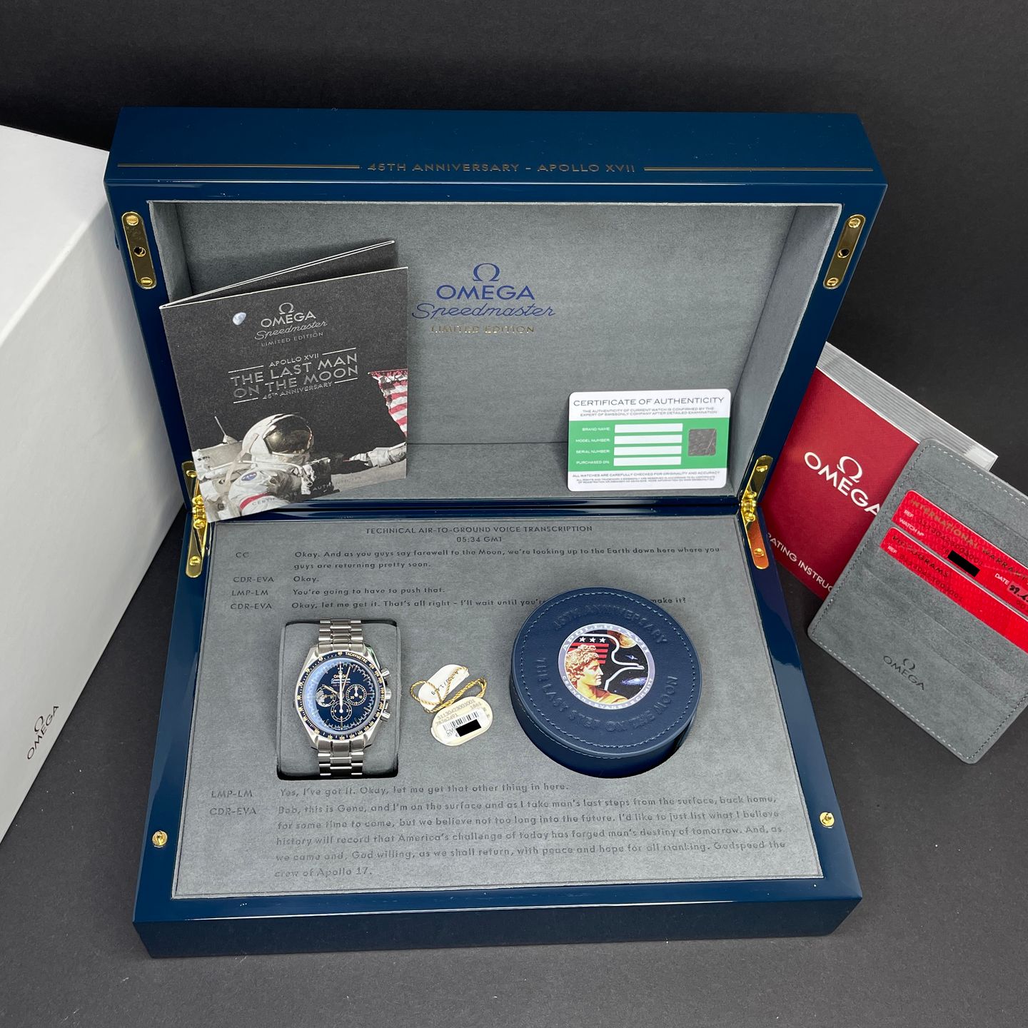 Omega Speedmaster Professional Moonwatch 311.30.42.30.03.001 (2017) - Blue dial 42 mm Steel case (2/8)