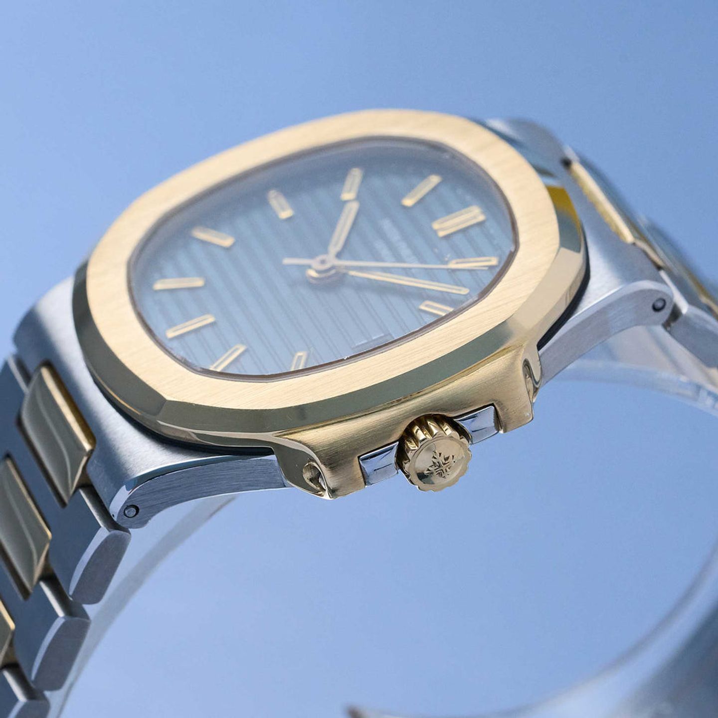 Patek Philippe Nautilus 3800/1 - (4/5)