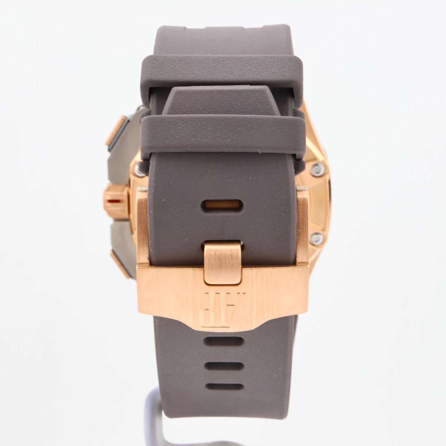 Audemars Piguet Royal Oak Offshore Chronograph 26568OM.OO.A004CA.01 - (17/18)
