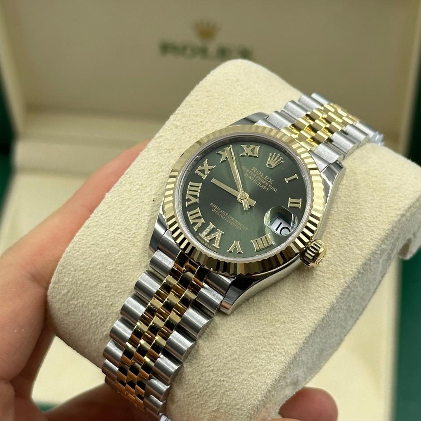 Rolex Datejust 278273 (2026) - 37mm Goud/Staal (9/10)