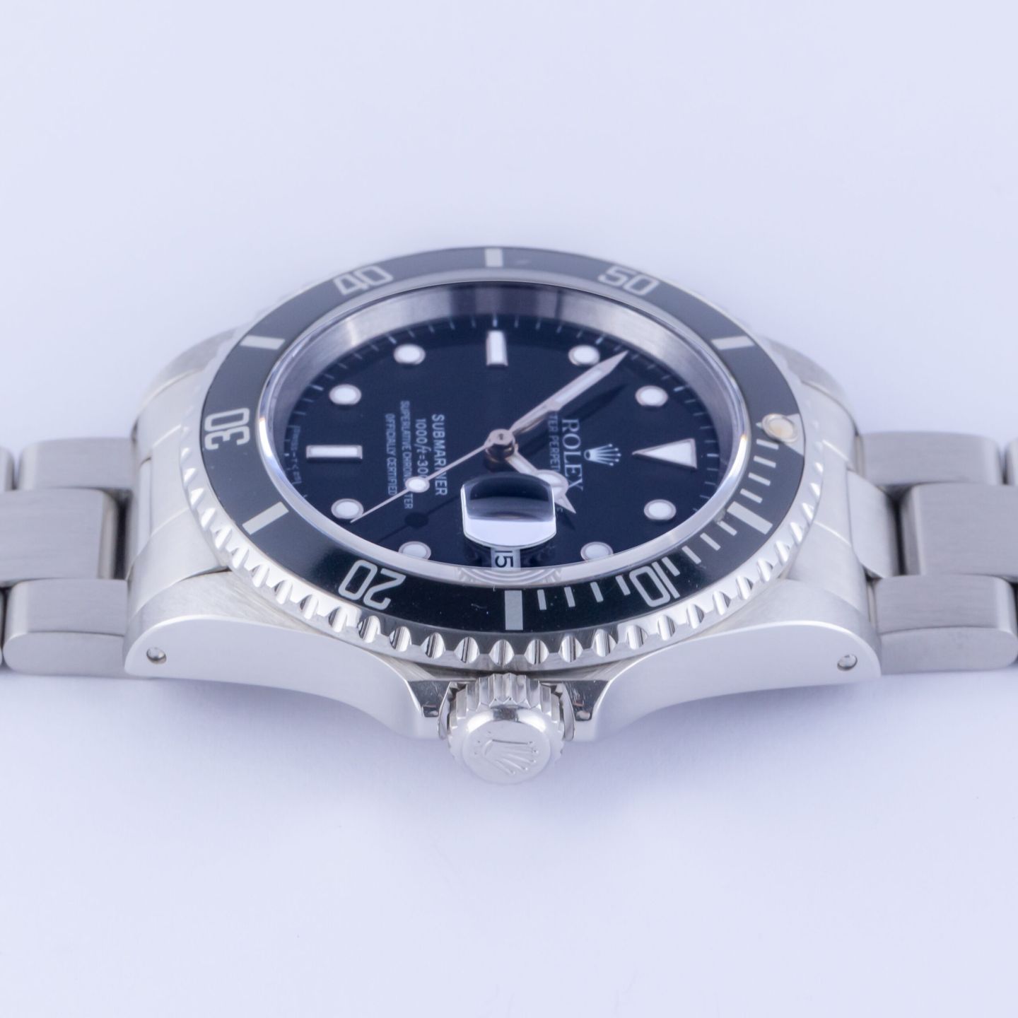 Rolex Submariner Date 16610 (1991) - Black dial 40 mm Steel case (6/7)