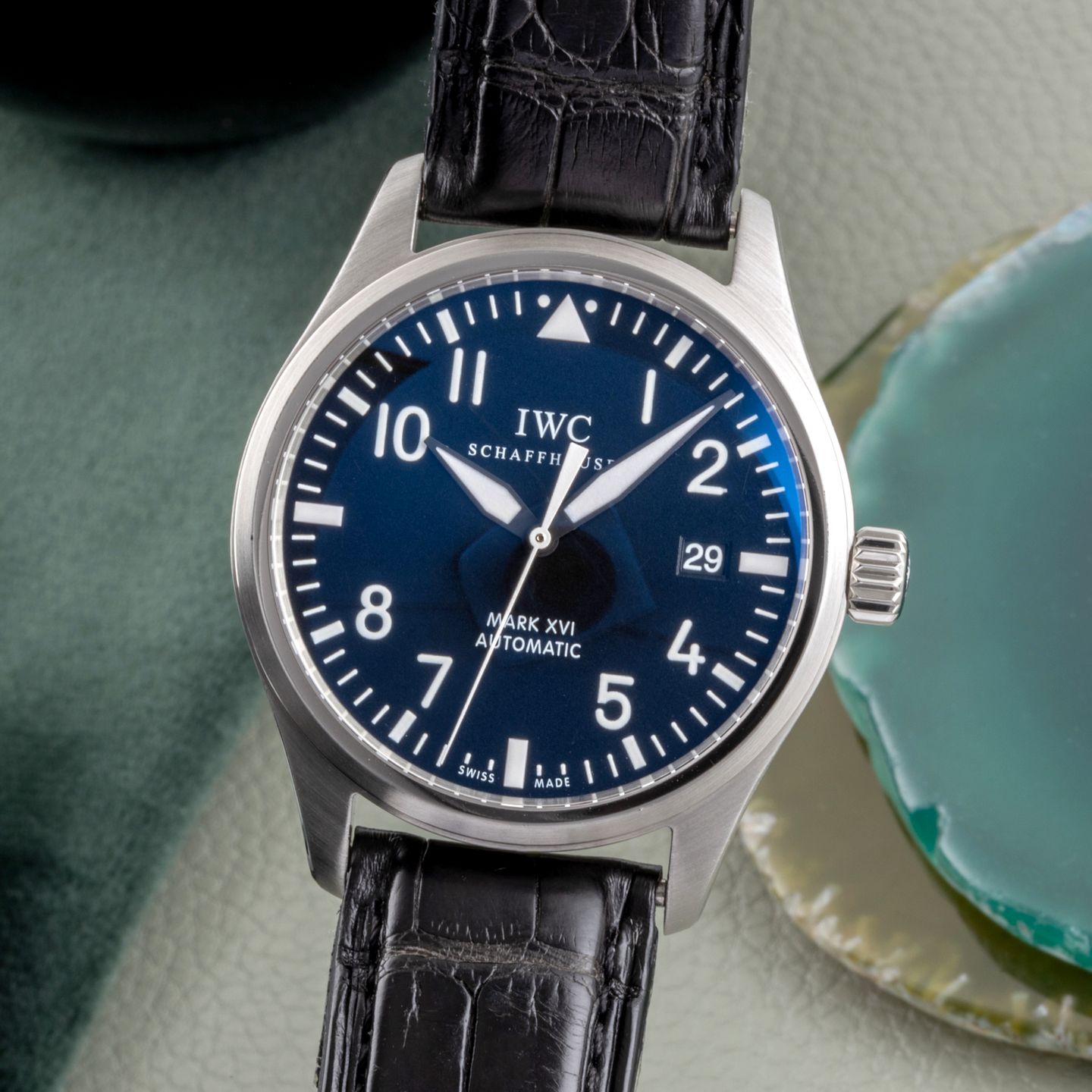 IWC Pilot Mark IW325501 (Onbekend (willekeurig serienummer)) - Zwart wijzerplaat 39mm Staal (1/8)