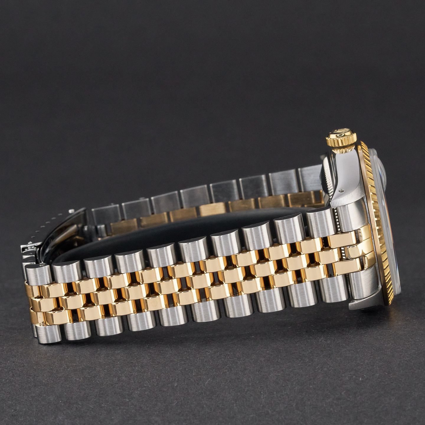 Rolex Oyster Perpetual Date 15223 - (6/8)