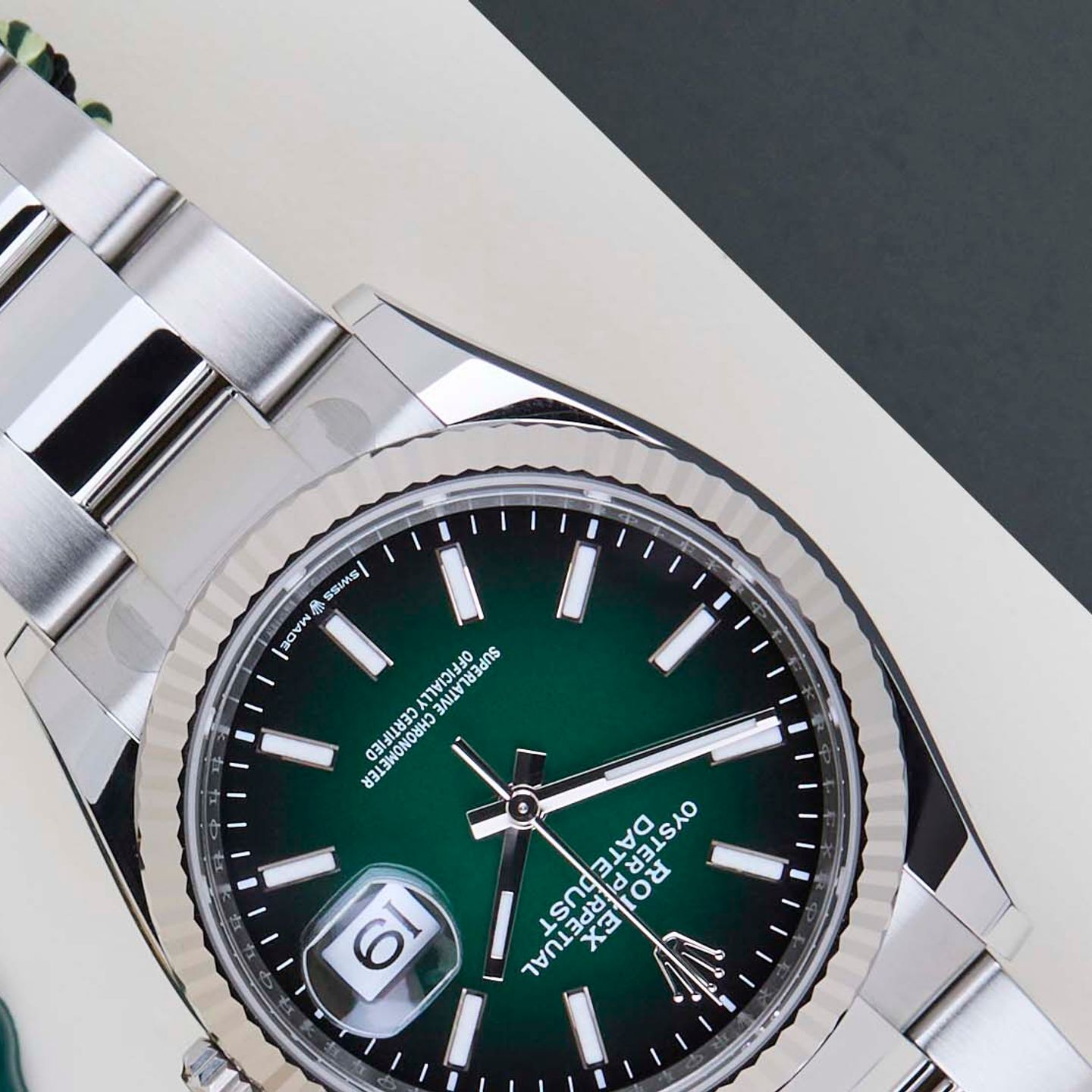 Rolex Datejust 36 126234 (2026) - Green dial 36 mm Steel case (4/8)