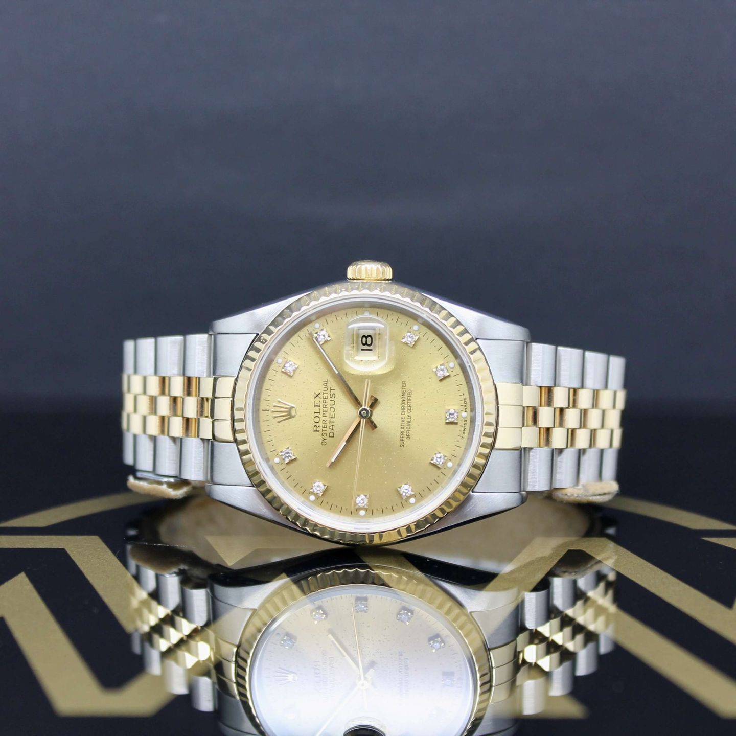 Rolex Datejust 36 16233 (1994) - Gold dial 36 mm Gold/Steel case (4/7)