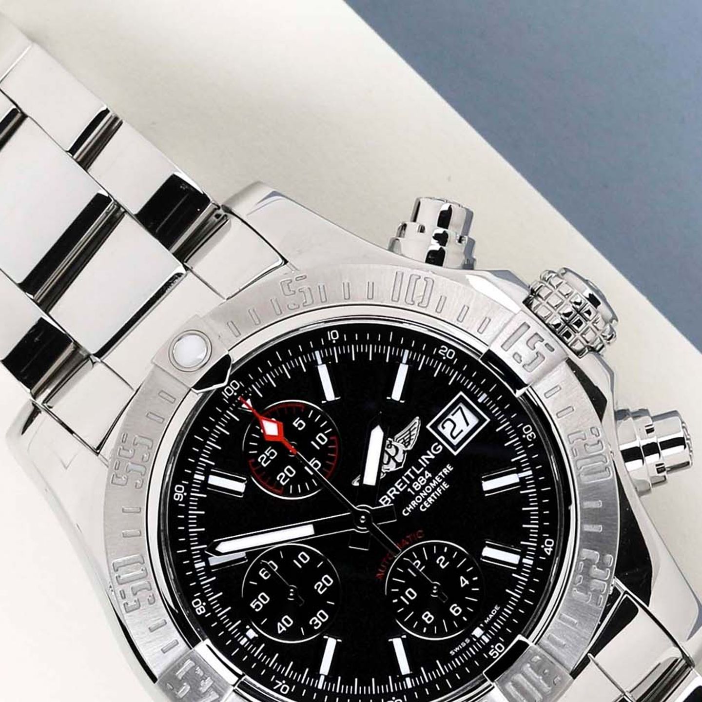 Breitling Avenger II A1338111 (2015) - Black dial 43 mm Steel case (3/8)