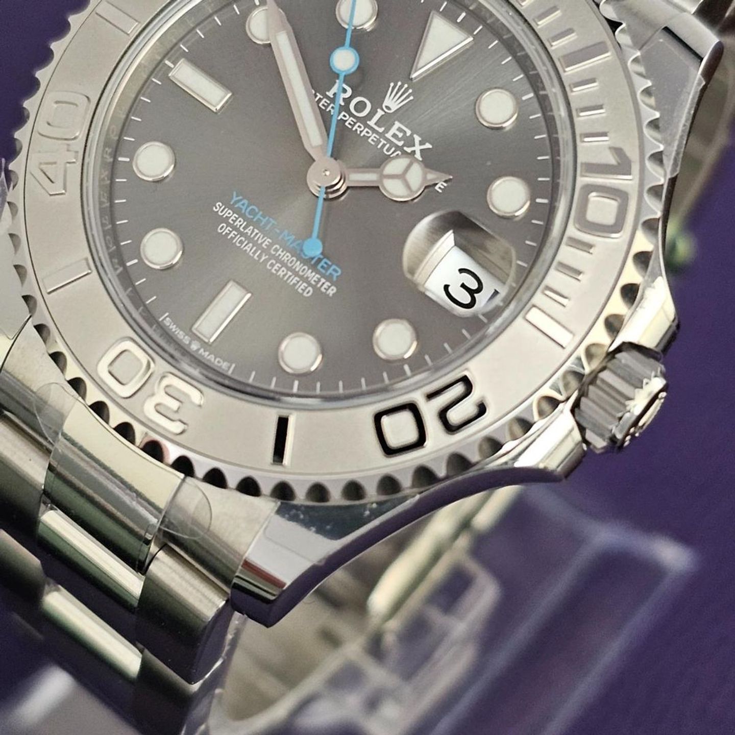 Rolex Yacht-Master 37 268622 - (3/4)