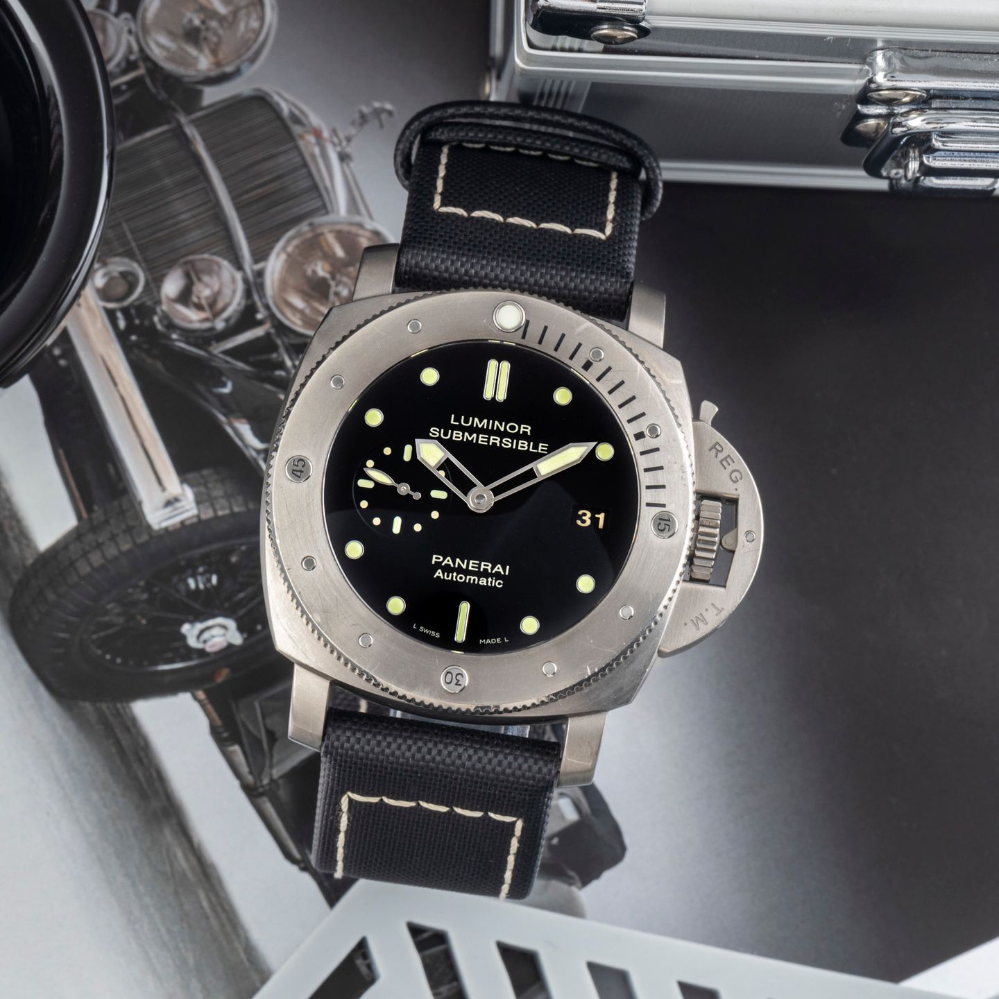 Panerai Luminor Submersible 1950 3 Days Automatic PAM00305 - (1/8)