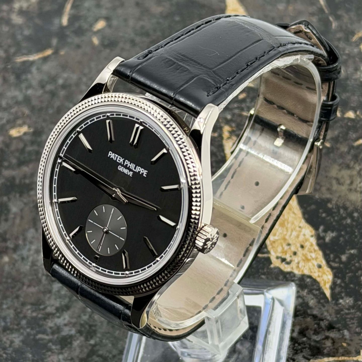 Patek Philippe Calatrava 6119G-001 (2026) - Grijs wijzerplaat 39mm Witgoud (5/8)