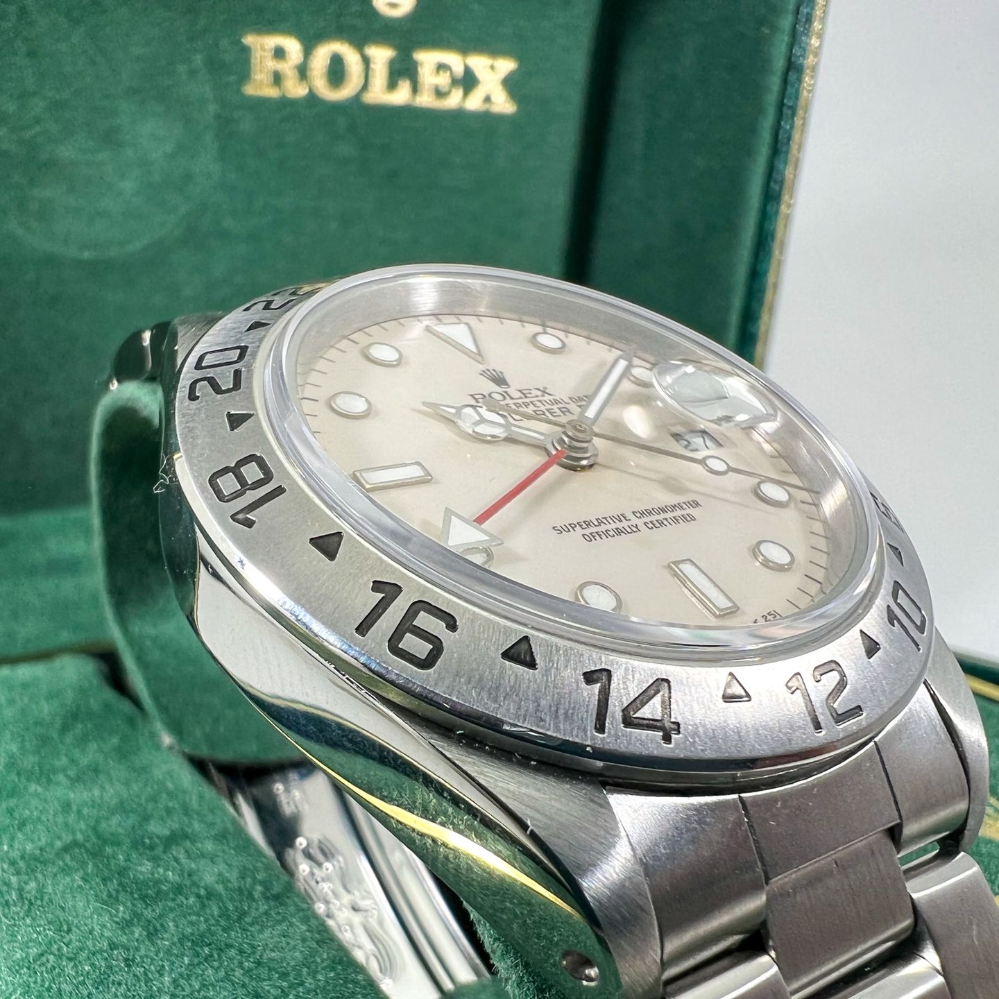 Rolex Explorer II 16550 (1986) - White dial 40 mm Steel case (6/7)