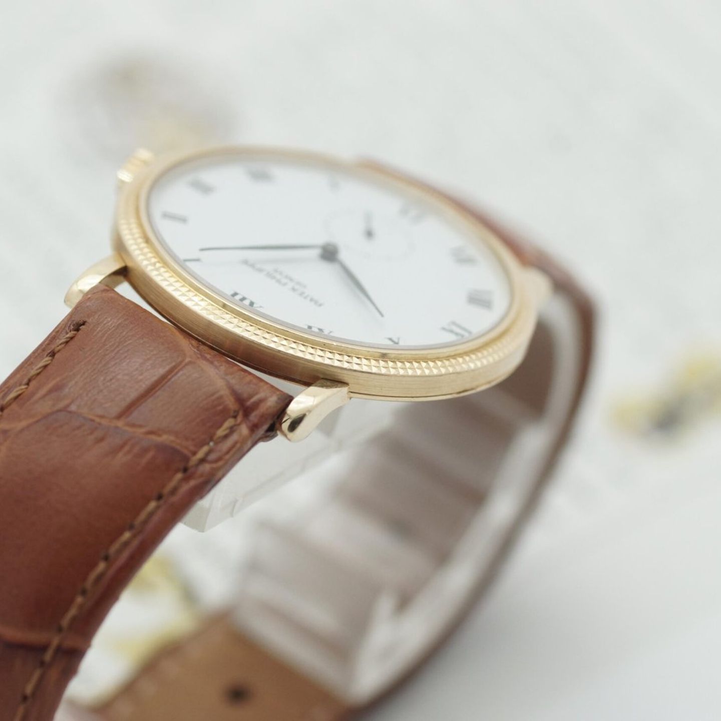 Patek Philippe Calatrava 3919J (2000) - White dial 34 mm Yellow Gold case (7/8)