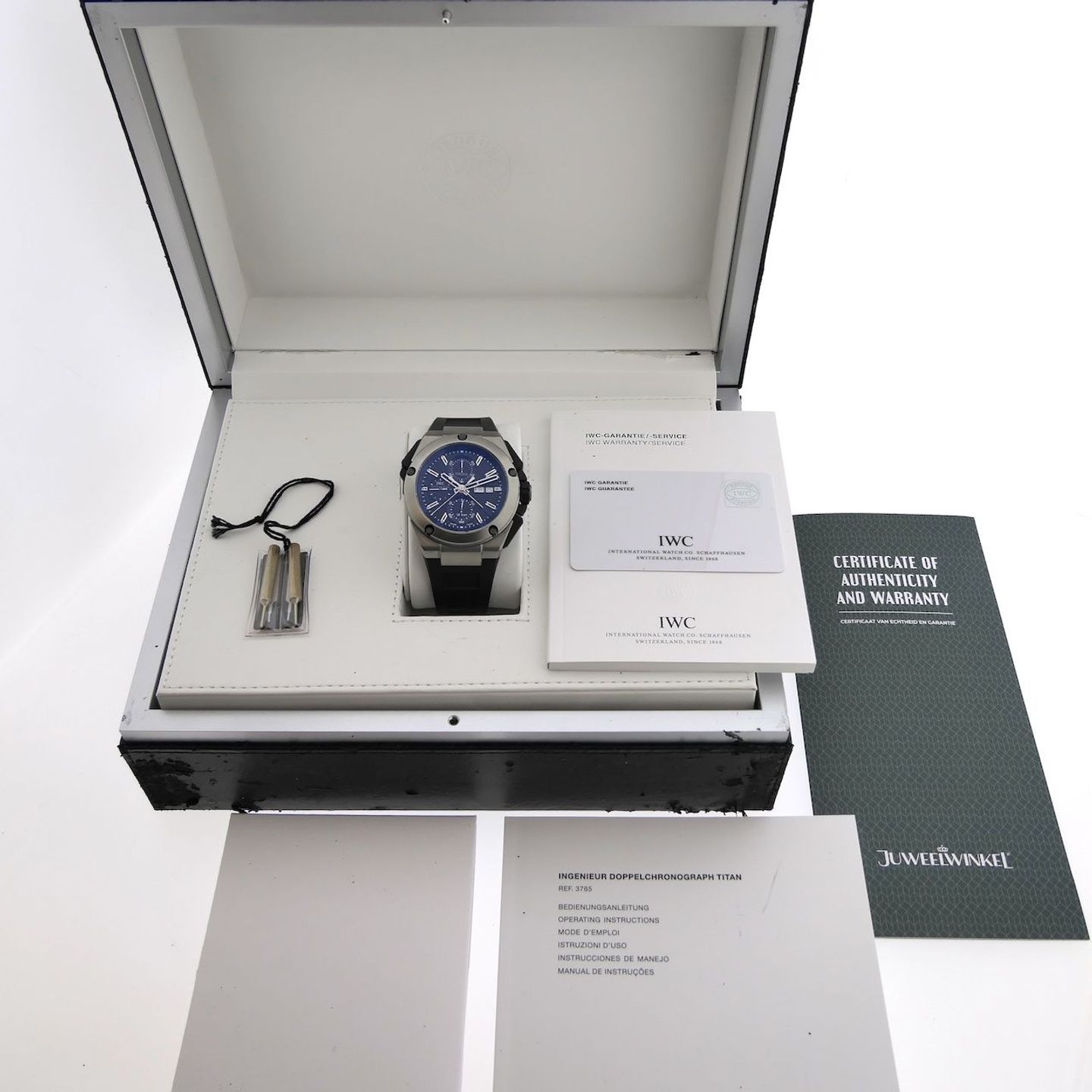 IWC Ingenieur Double Chronograph Titanium IW376501 - (4/8)