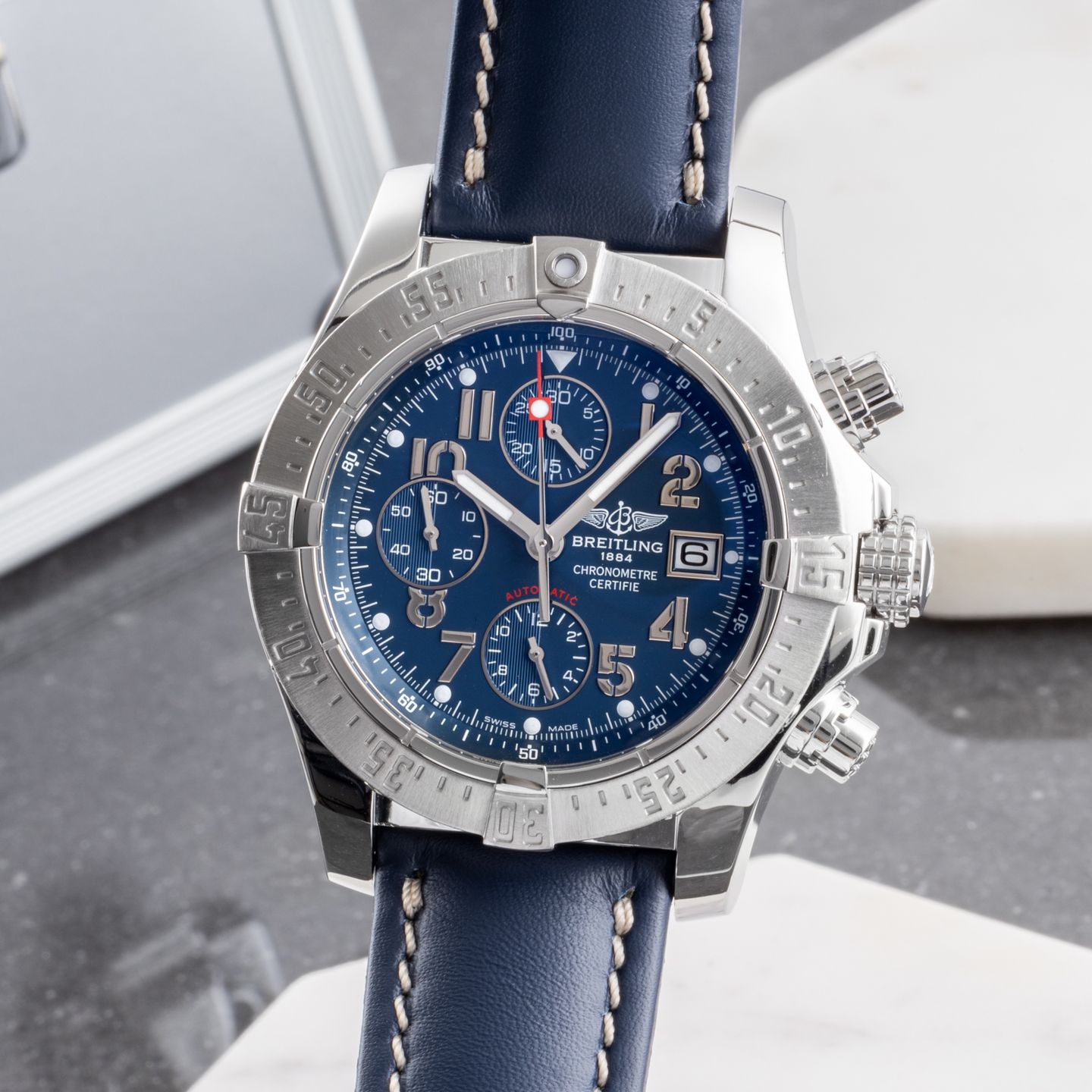 Breitling Avenger Skyland A13380 - (3/8)