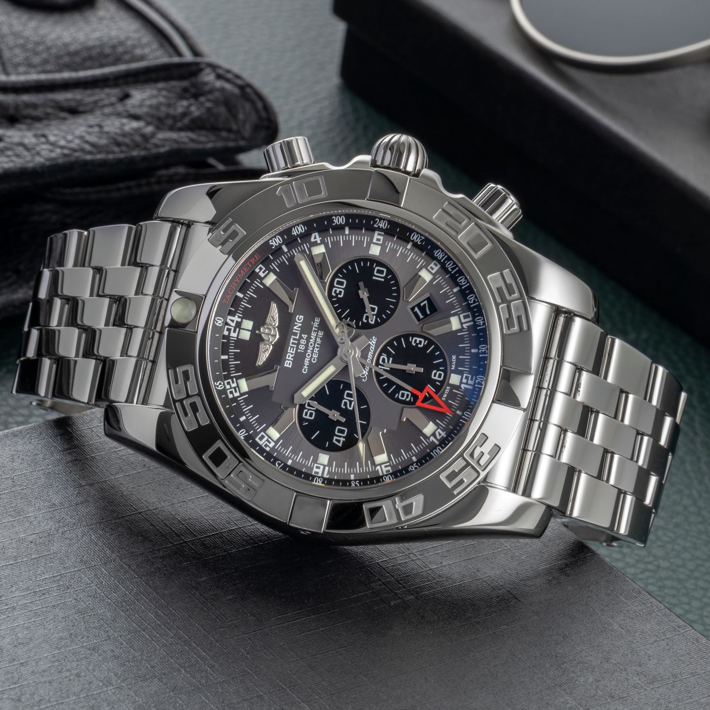 Breitling Chronomat GMT AB041012/BA69 - (2/8)