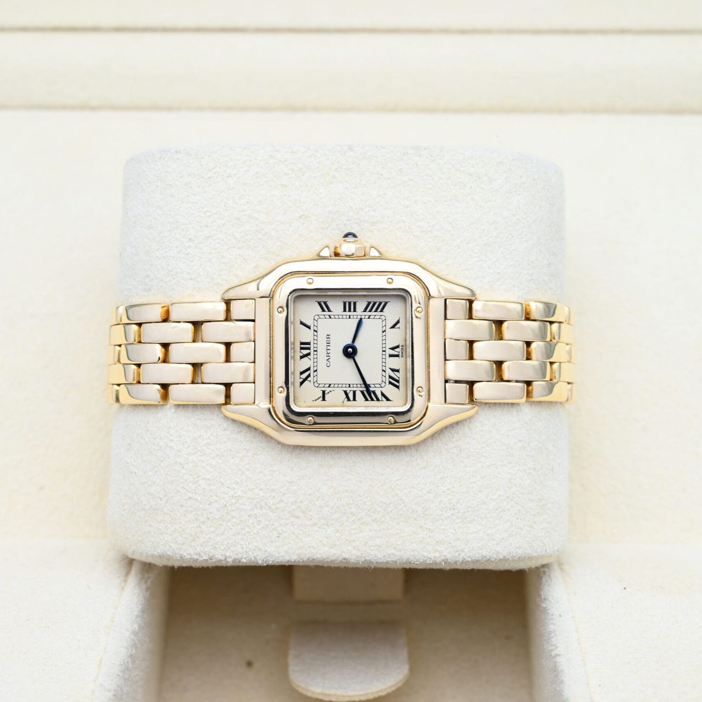 Cartier Panthère 8057917 (Unknown (random serial)) - Beige dial 22 mm Yellow Gold case (5/7)