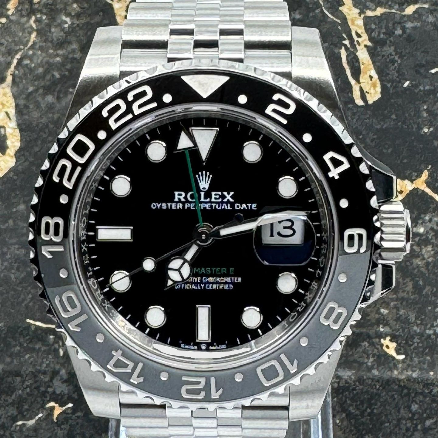 Rolex GMT-Master II 126710GRNR - (4/8)
