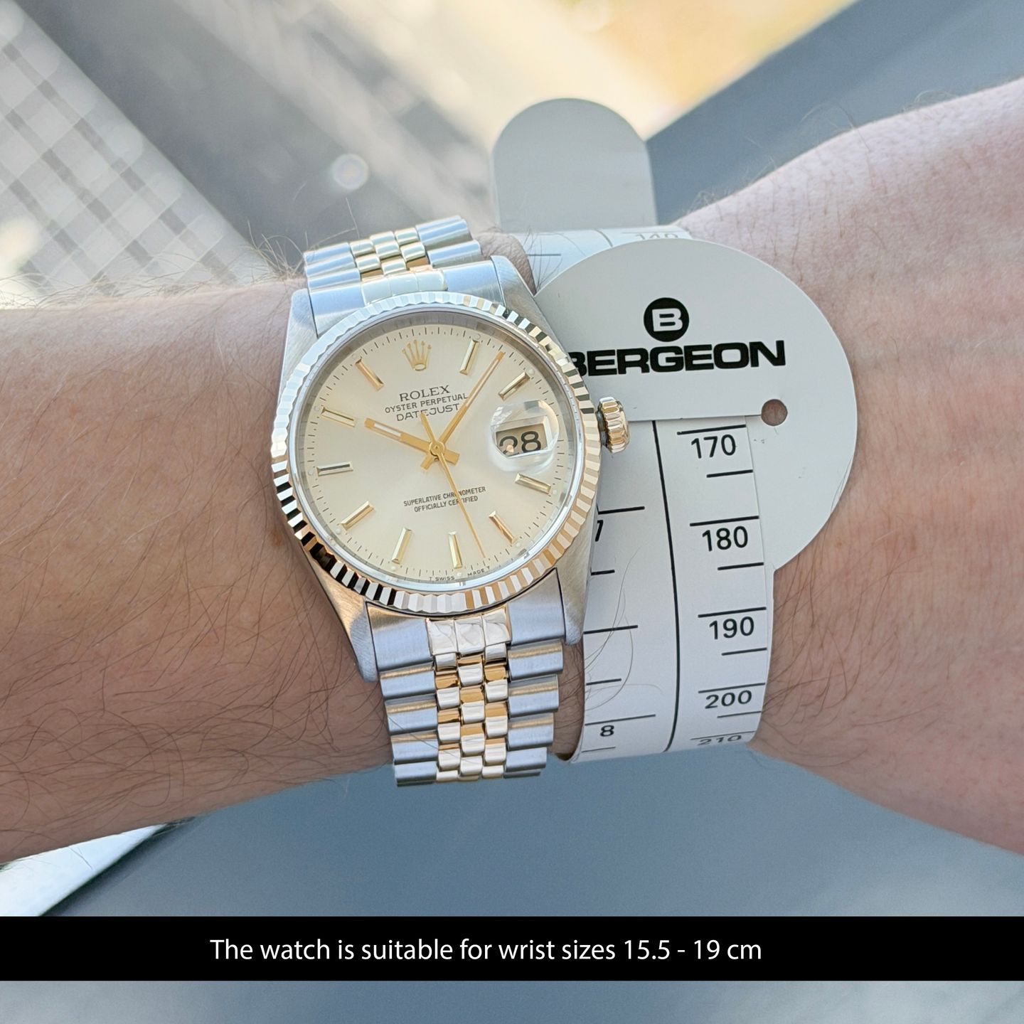 Rolex Datejust 36 16233 (1991) - Silver dial 36 mm Gold/Steel case (2/8)