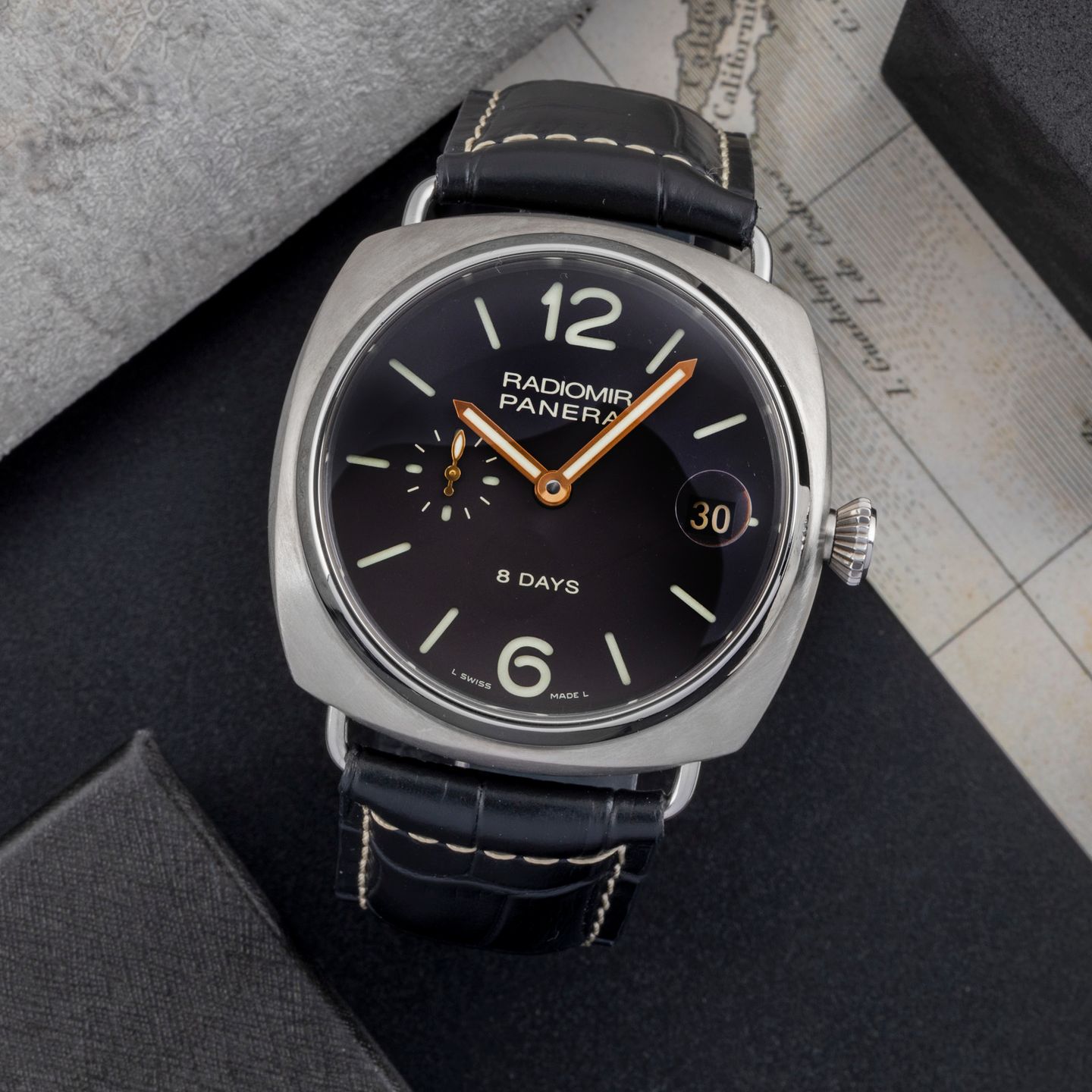 Panerai Radiomir 8 Days PAM00346 (Unknown (random serial)) - Brown dial 45 mm Titanium case (1/8)