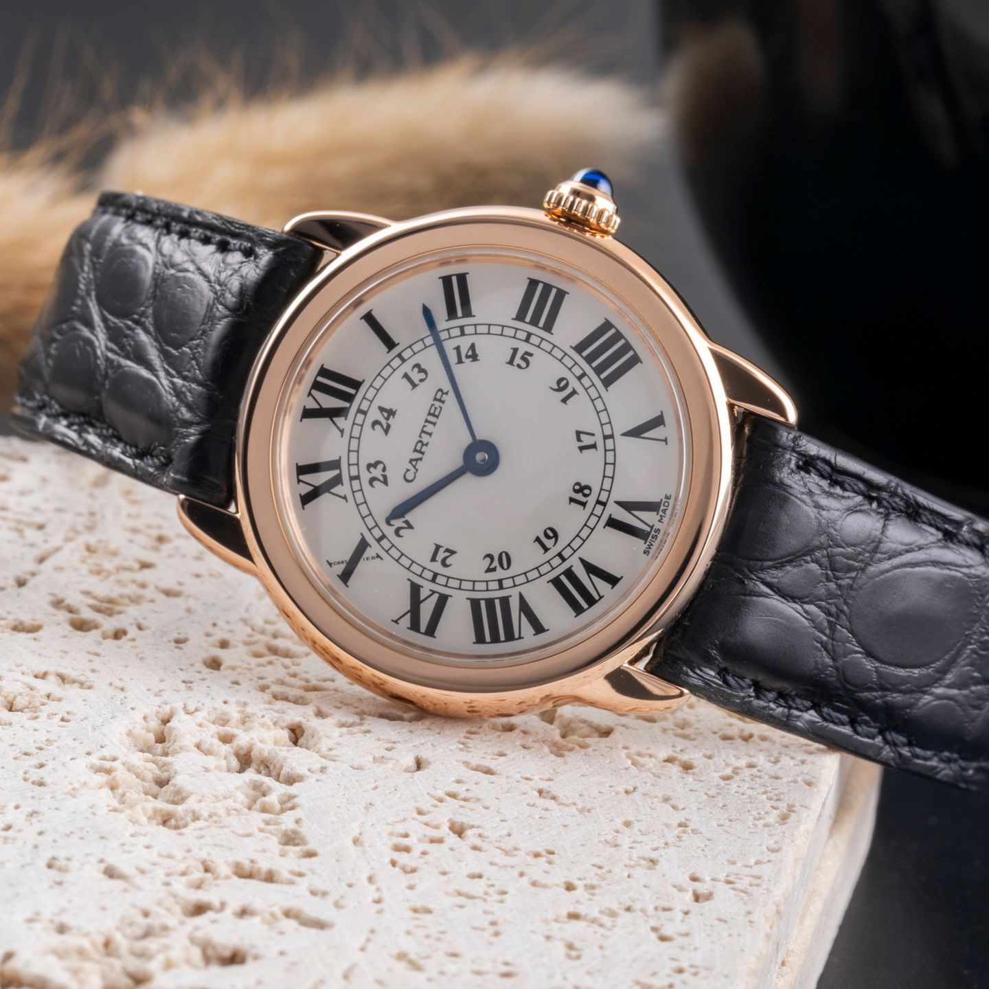 Cartier Ronde Solo de Cartier W6701007 (Unknown (random serial)) - Silver dial 30 mm Gold/Steel case (2/8)