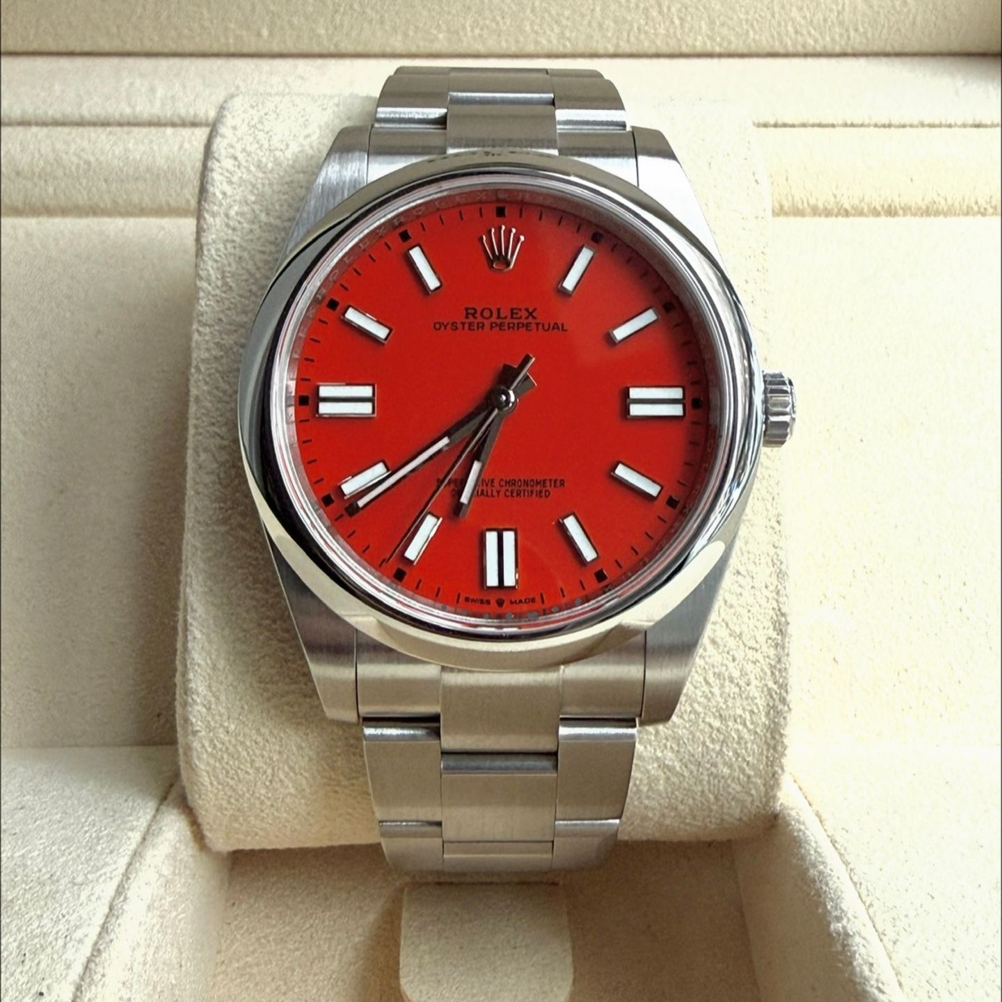 Rolex Oyster Perpetual 41 124300 - (1/6)