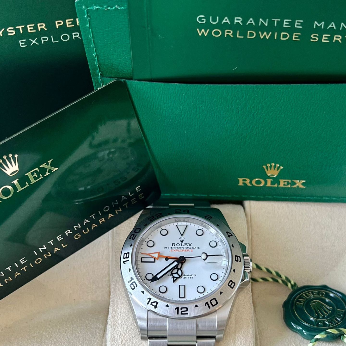 Rolex Explorer II 226570 - (5/5)