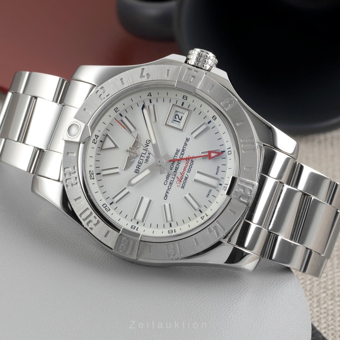Breitling Avenger II GMT A3239011/G778 - (2/8)