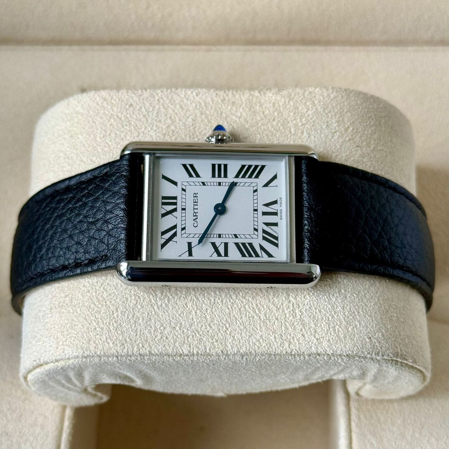 Cartier Tank WSTA0041 (2022) - Wit wijzerplaat 34mm Staal (5/7)