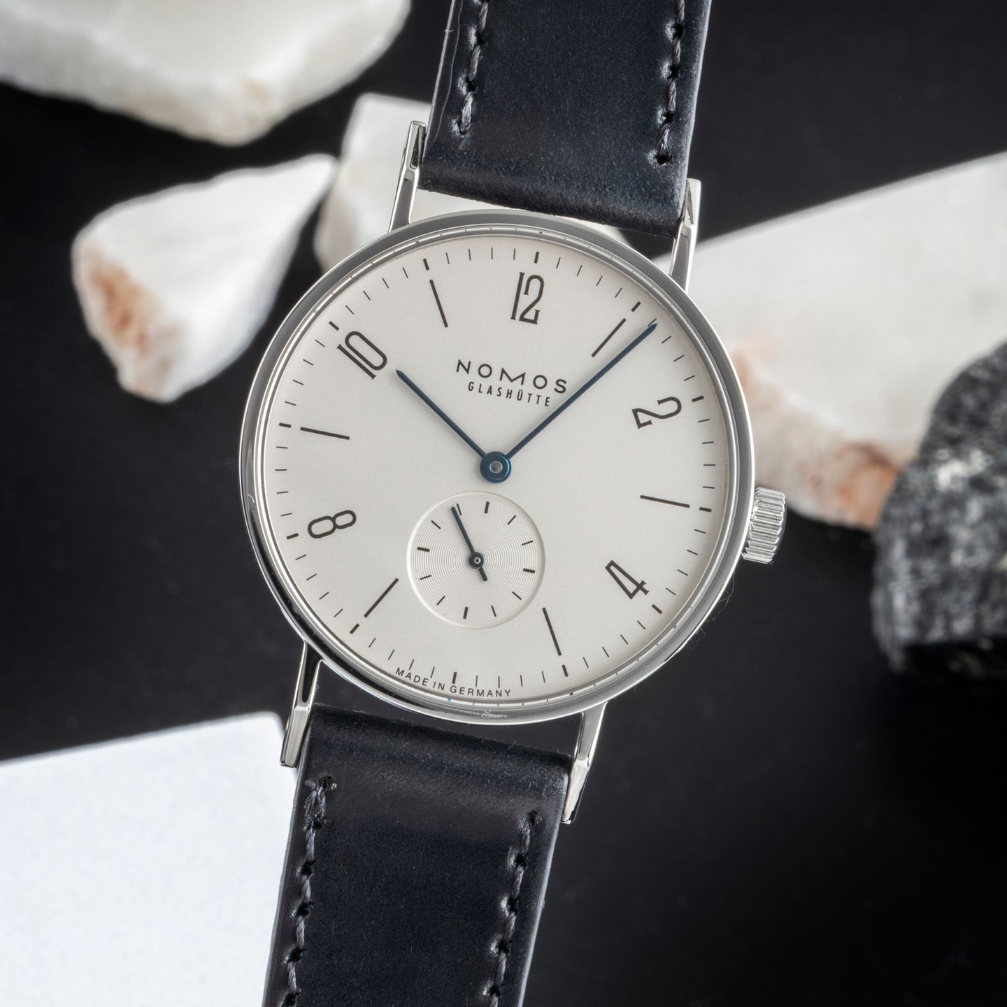 NOMOS Tangente 101 (Onbekend (willekeurig serienummer)) - Wit wijzerplaat 35mm Staal (3/8)
