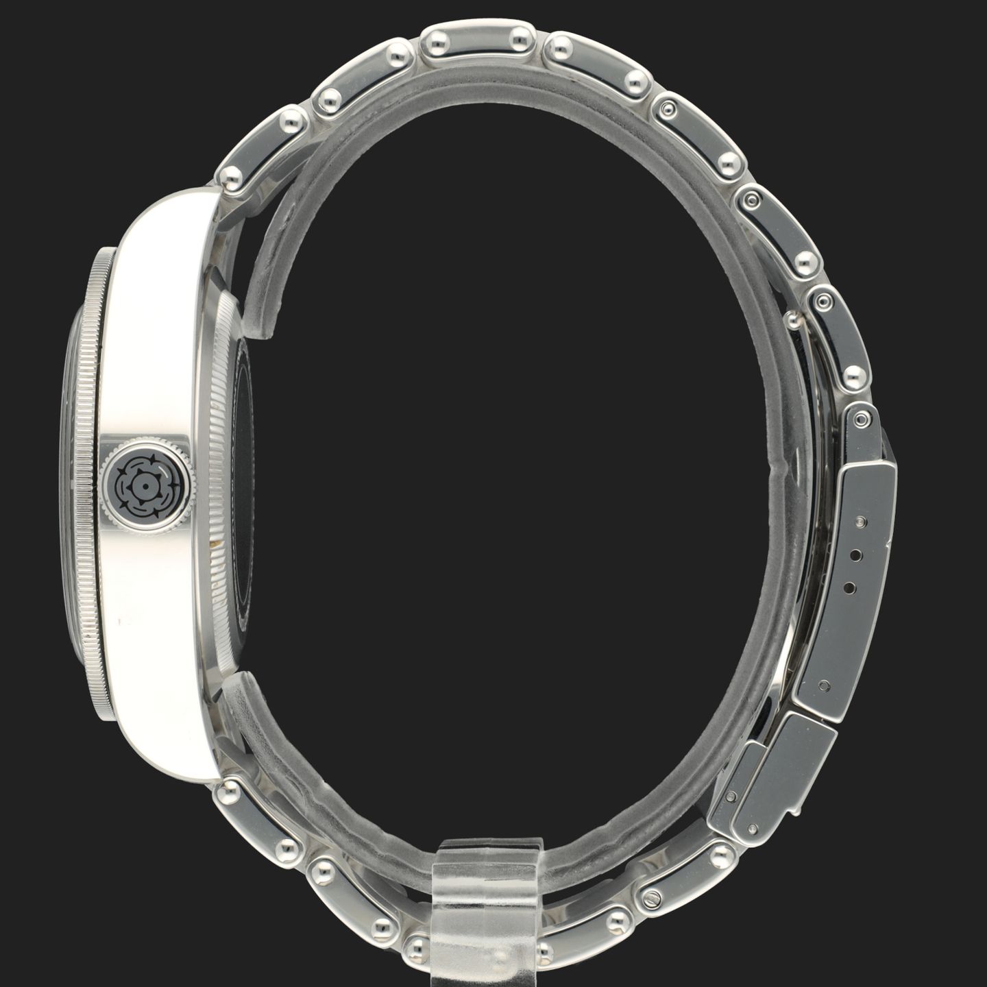 Tudor Black Bay 79230N (2020) - Black dial 41 mm Steel case (7/8)