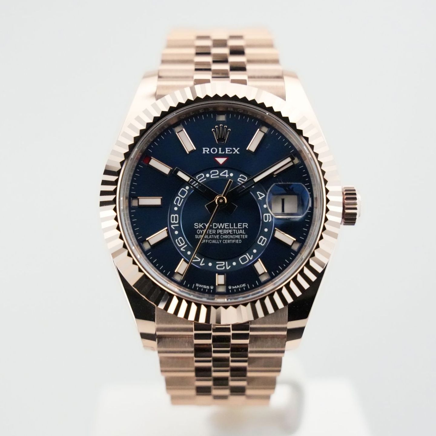 Rolex Sky-Dweller 336935 (2024) - Blauw wijzerplaat 42mm Roségoud (1/8)