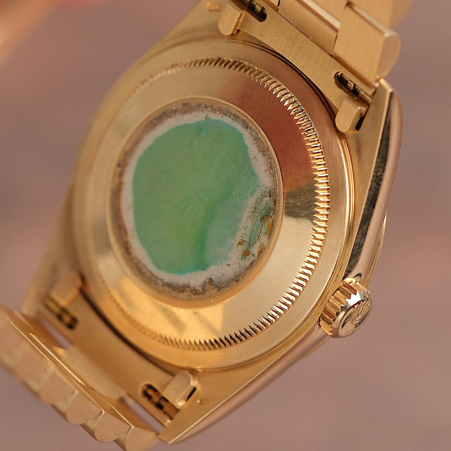 Rolex Day-Date 36 18238 (1991) - Champagne dial 36 mm Yellow Gold case (8/8)