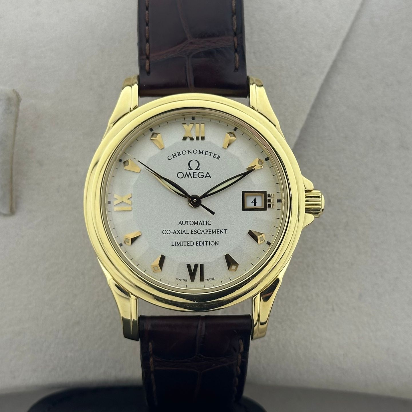 Omega De Ville Co-Axial 5911.31.22 (Unknown (random serial)) - 38 mm Yellow Gold case (1/8)