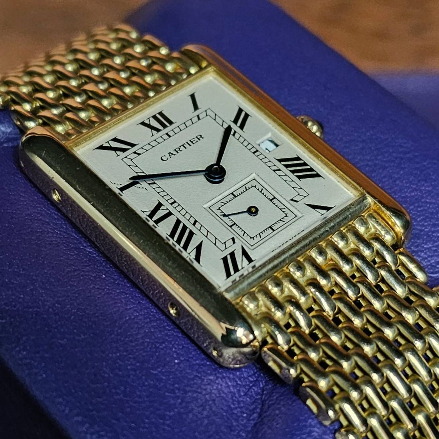 Cartier Tank Louis Cartier 8110 (Unknown (random serial)) - White dial 31 mm Yellow Gold case (1/5)