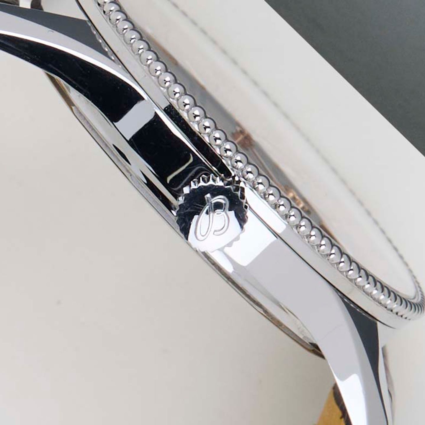Breitling Navitimer A17326211G1P2 (2023) - Silver dial 41 mm Steel case (8/8)