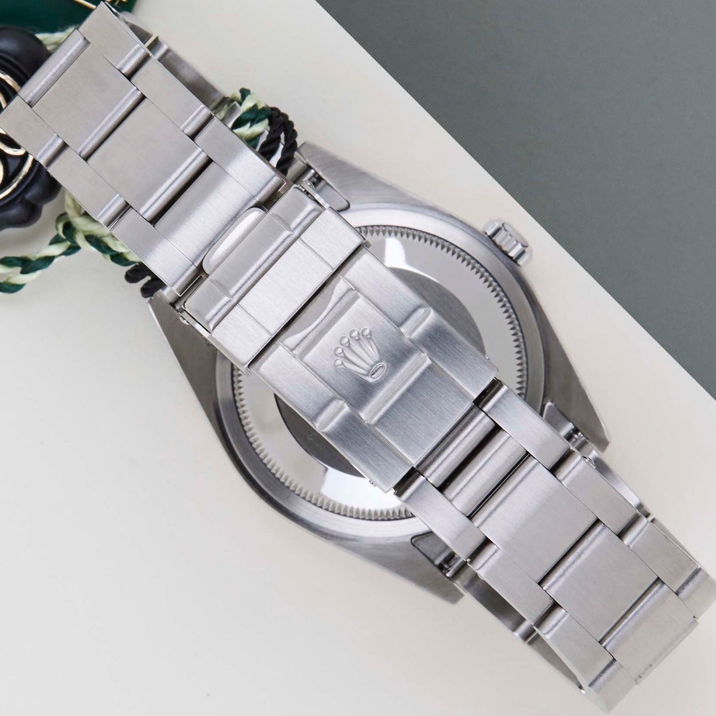 Rolex Explorer 114270 - (6/8)