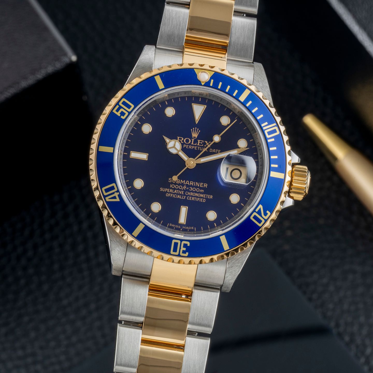 Rolex Submariner Date 16613 BLACK TIFFANY TRITIUM (Unknown (random serial)) - Blue dial 40 mm Steel case (3/8)