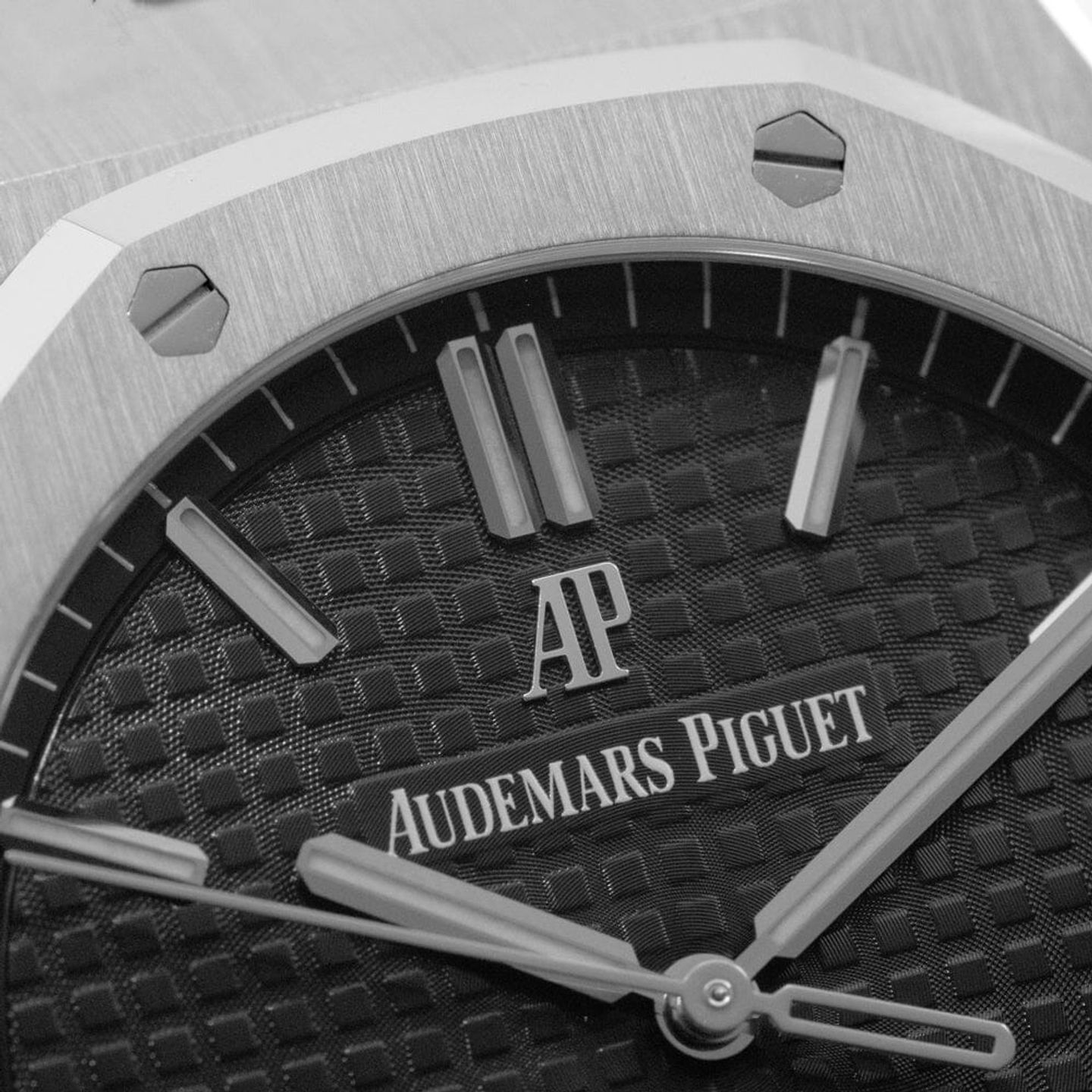 Audemars Piguet Royal Oak Selfwinding 15500ST.OO.1220ST.03 (2021) - Zwart wijzerplaat 41mm Staal (3/8)