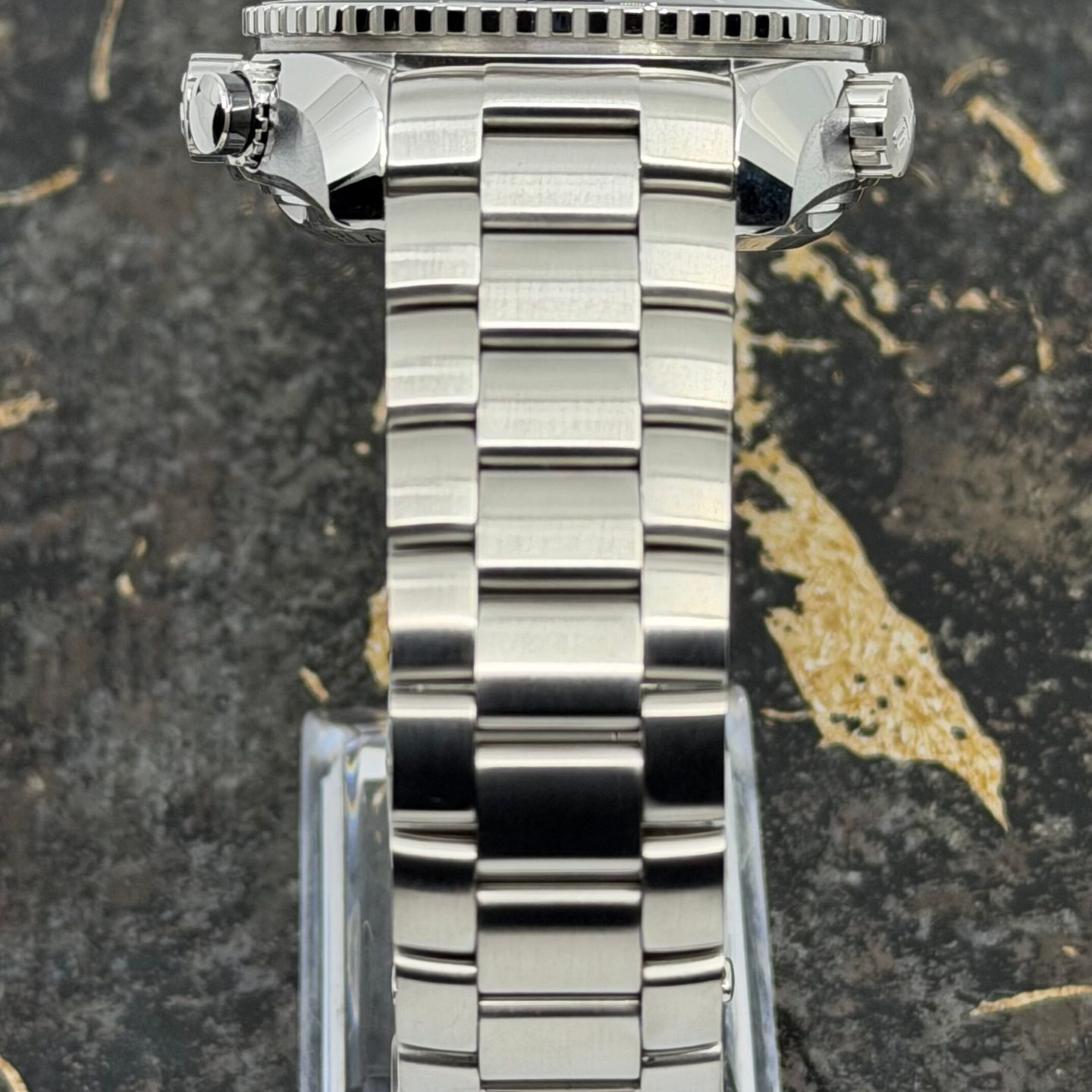 Omega Seamaster Planet Ocean Chronograph 215.30.46.51.01.001 - (7/8)