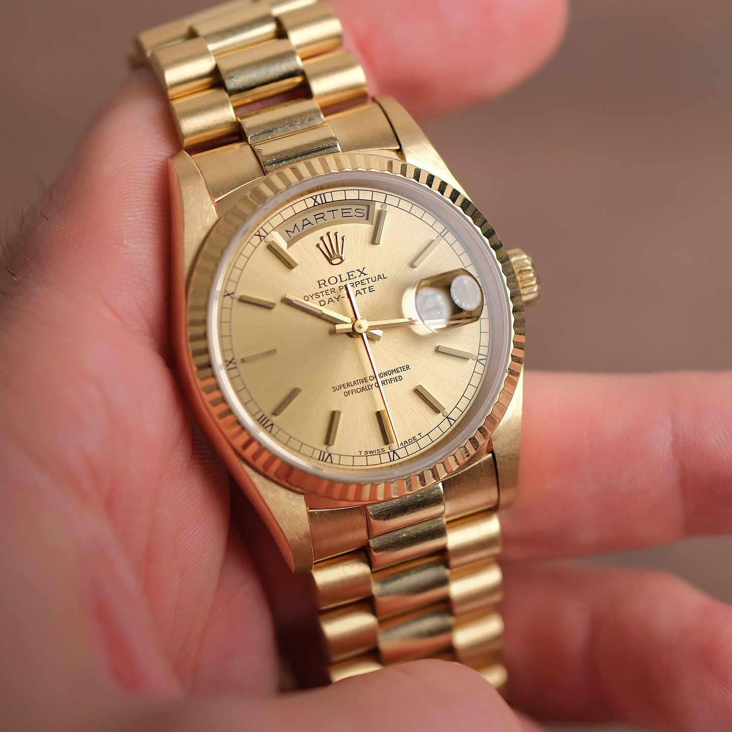 Rolex Day-Date 36 18238 (1991) - Champagne dial 36 mm Yellow Gold case (1/8)