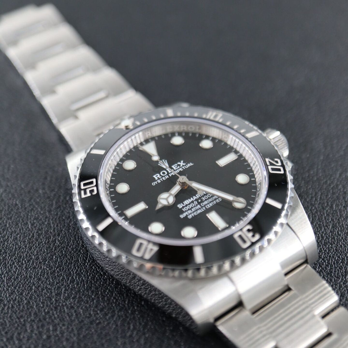 Rolex Submariner Date 126610LN (2022) - Zwart wijzerplaat 41mm Staal (4/7)