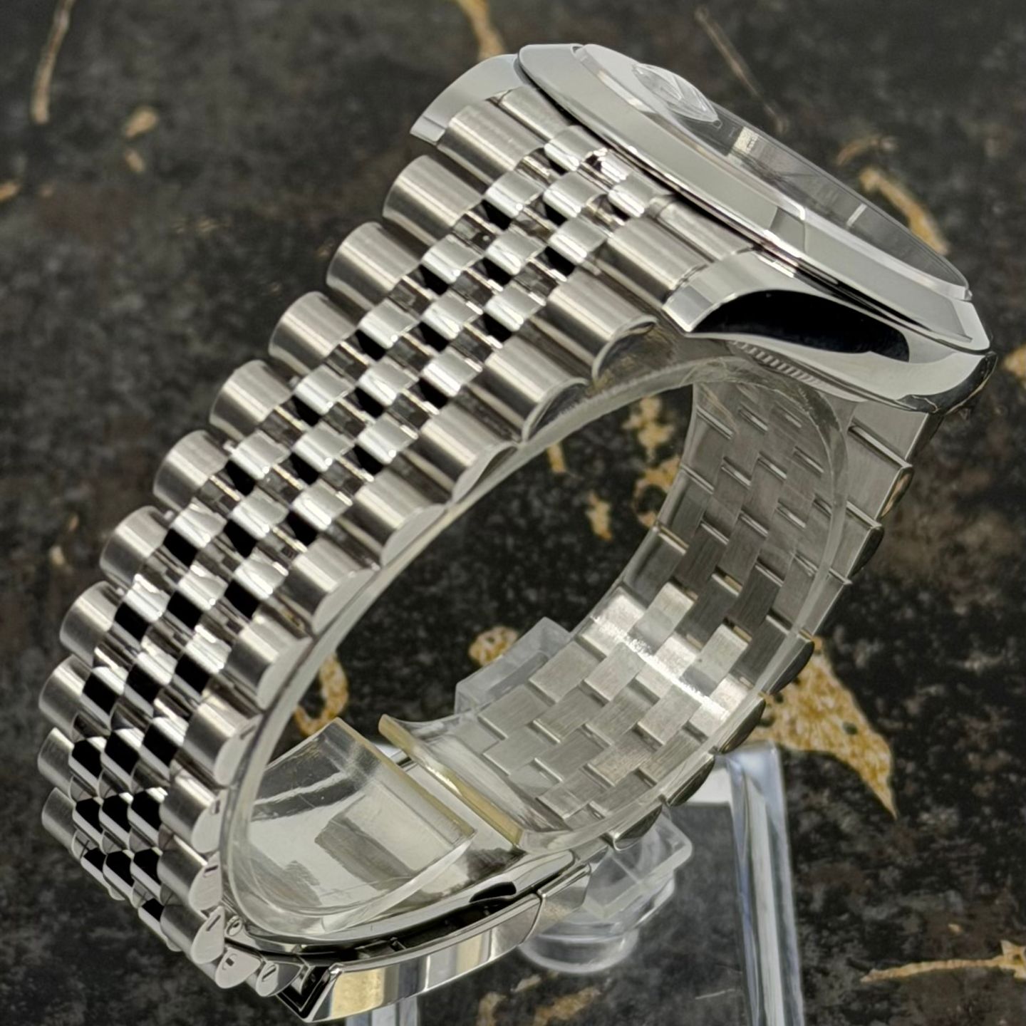 Rolex Datejust 41 126300 (2025) - Blauw wijzerplaat 41mm Staal (8/8)