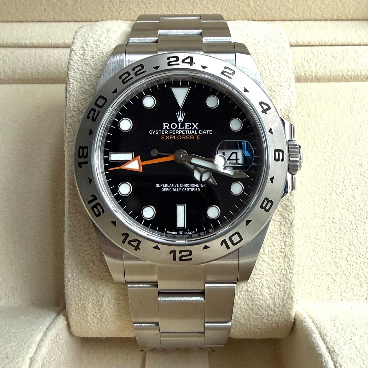 Rolex Explorer II 226570 - (1/2)