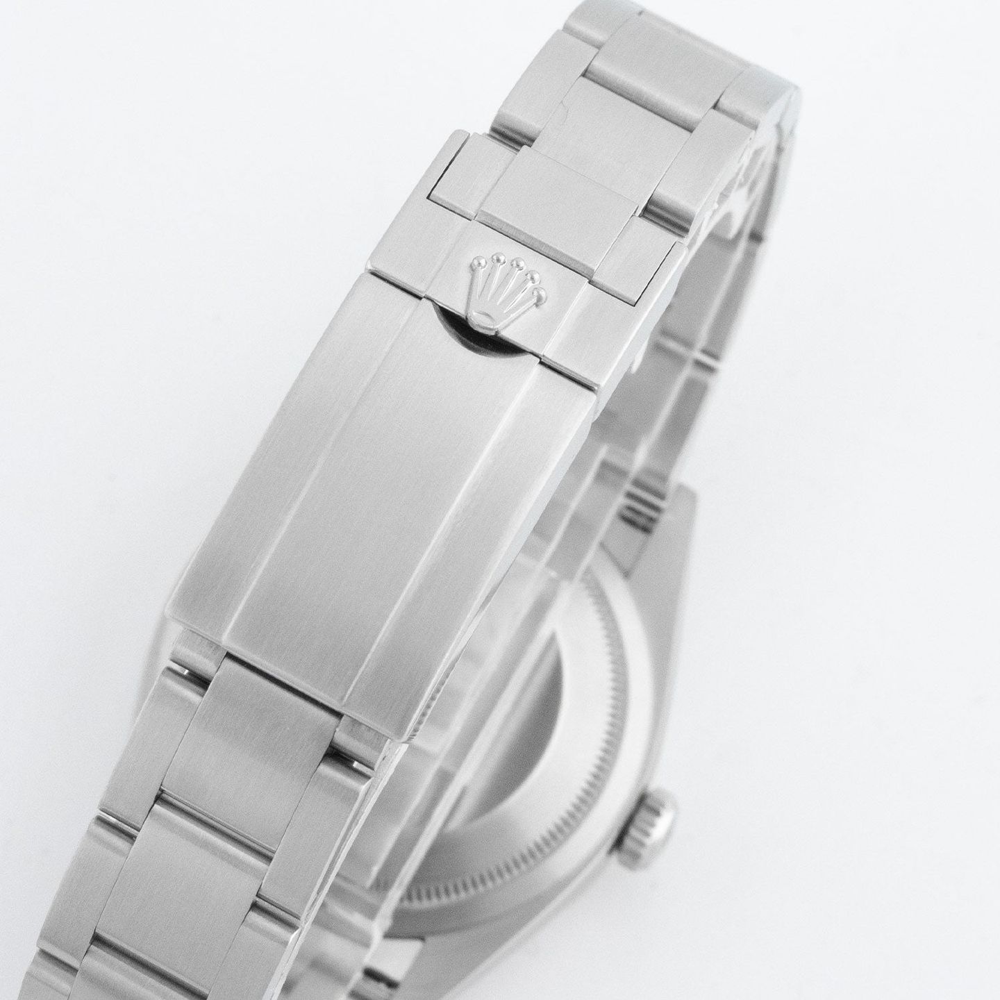 Rolex Explorer 124270 - (3/4)