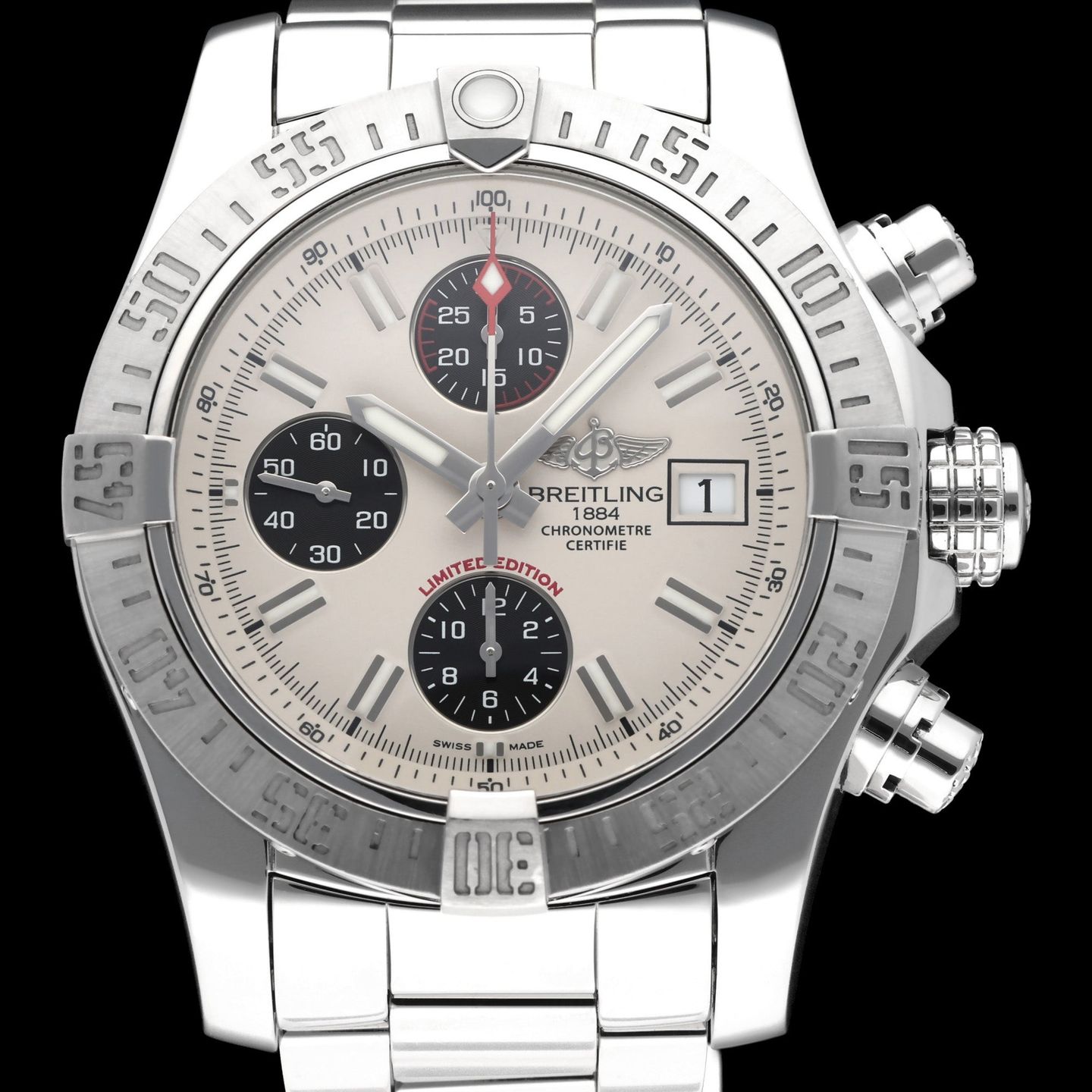 Breitling Avenger II A13381 (2016) - 43 mm Steel case (1/7)