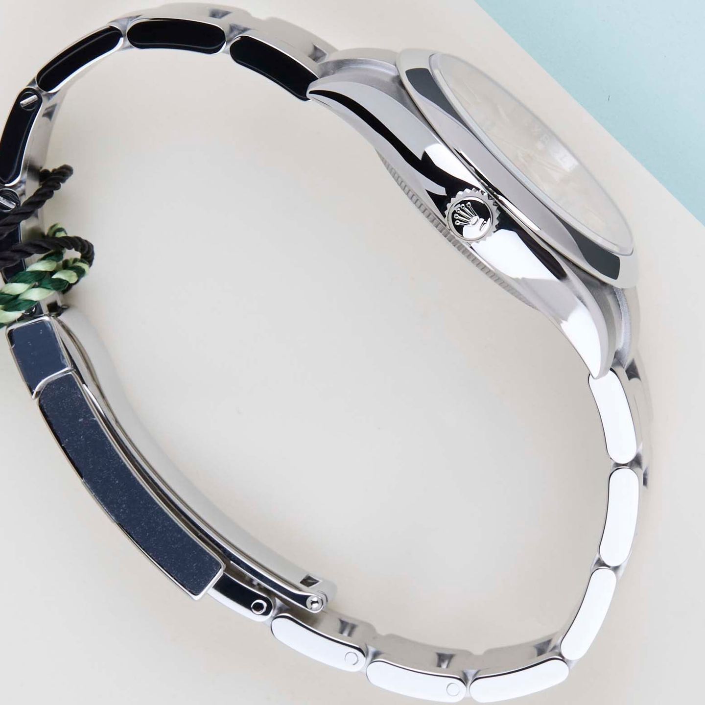 Rolex Oyster Perpetual 34 124200 (2025) - 34 mm Steel case (7/8)